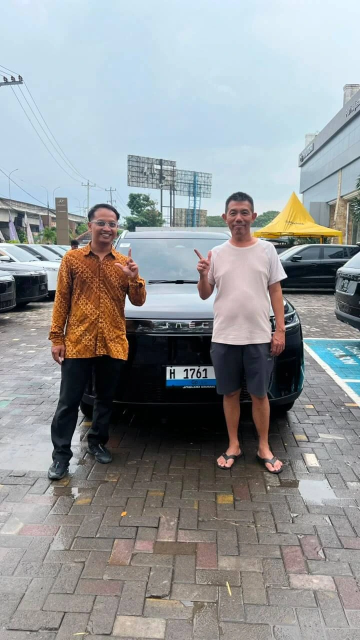 Serah terima unit JAECOO bersama Andre di Semarang (7)